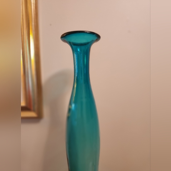 Art Glass Retro Vessel Vases - Picture 4 of 14